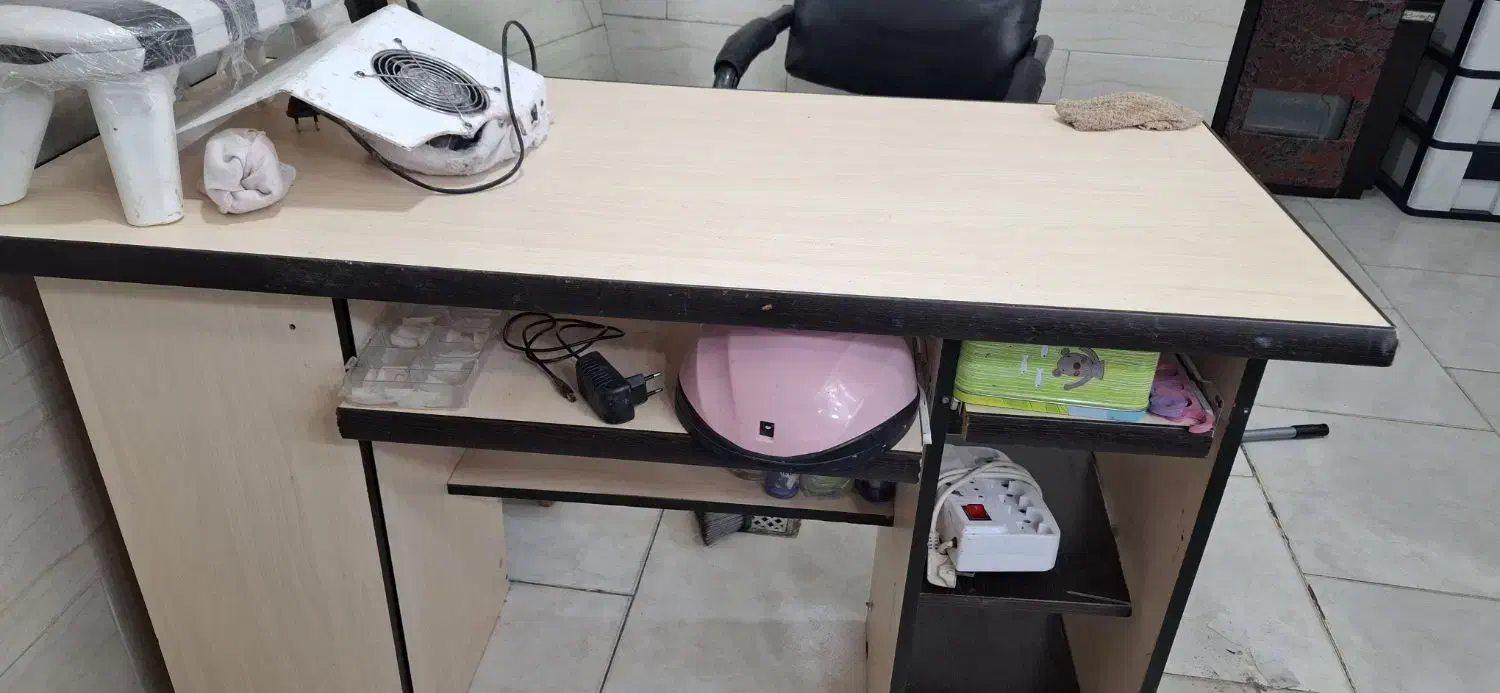 صندلی|صندلی و نیمکت|پاکدشت, پاکدشت (مامازند)|دیوار