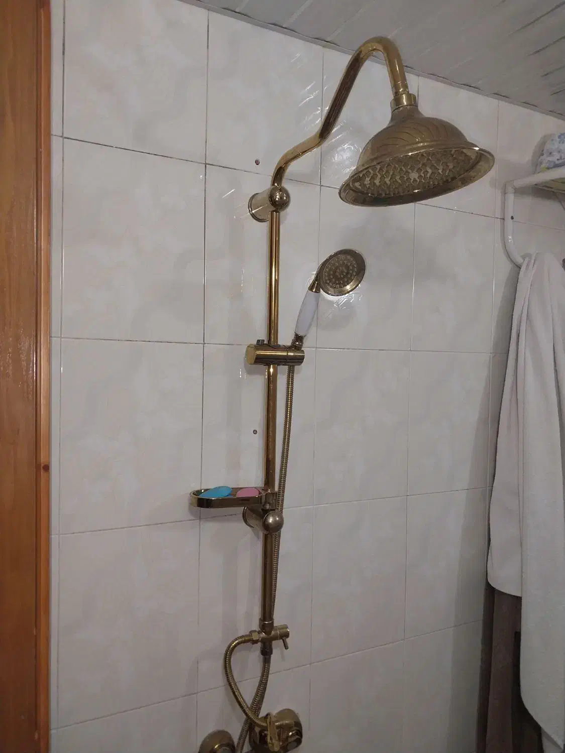 آپارتمان کاملا مجزادر خانه اصفهان|فروش آپارتمان|اصفهان, خانه اصفهان|دیوار