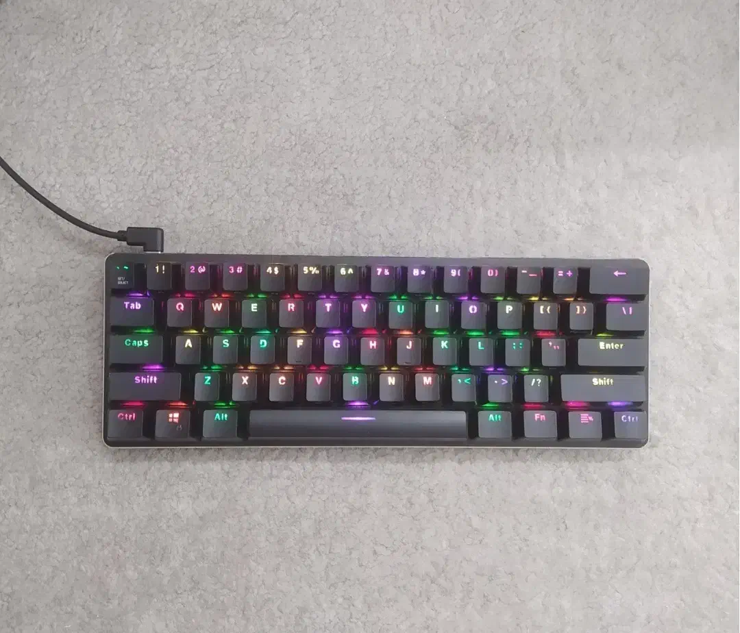 کیبورد گیمینگ مکانیکی .GLORIOUS .RGB|قطعات و لوازم جانبی رایانه|پرند, فاز ۲|دیوار