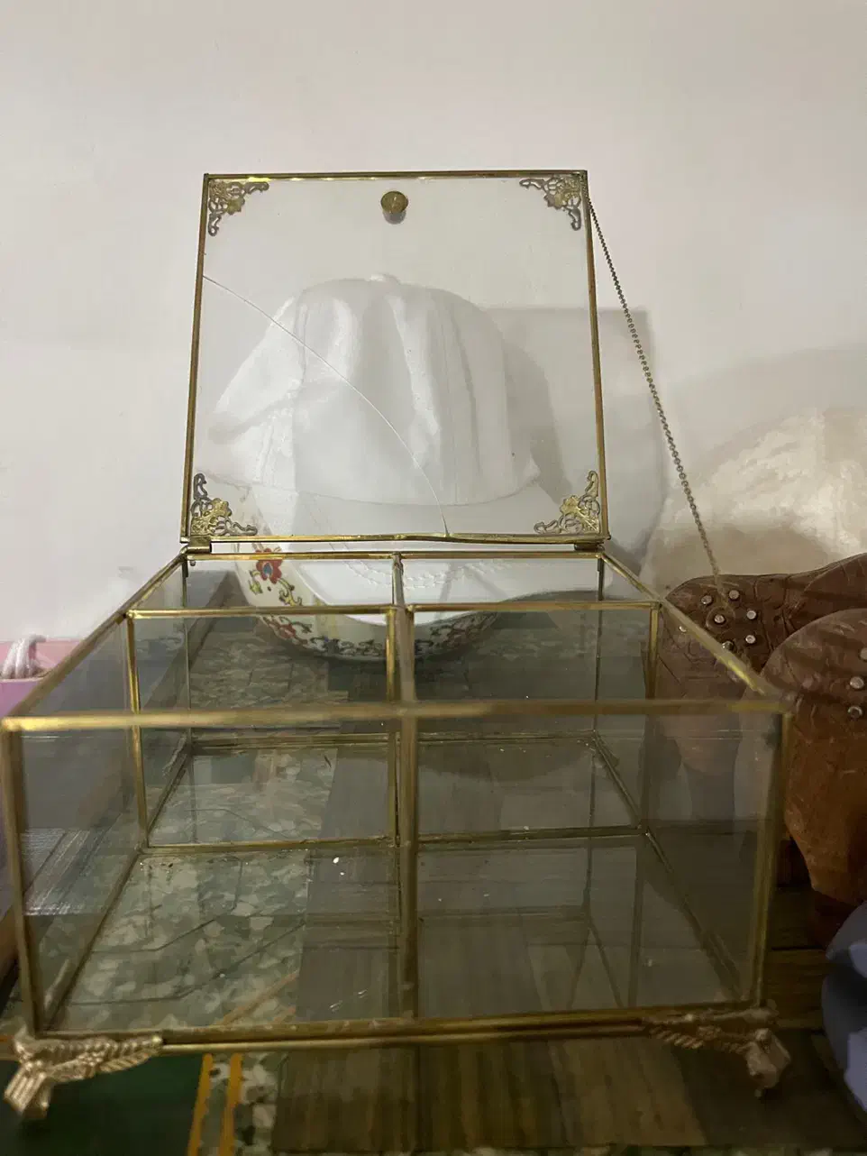 ظروف پزیرایی|ظروف سرو و پذیرایی|صدرا-فارس, فاز ۱|دیوار