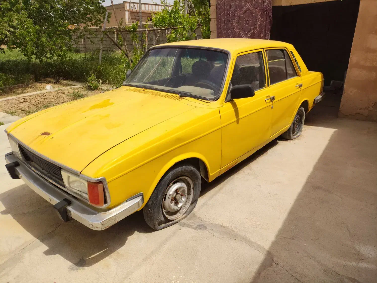 پیکان|خودرو سواری و وانت|شاهین دژ, |دیوار