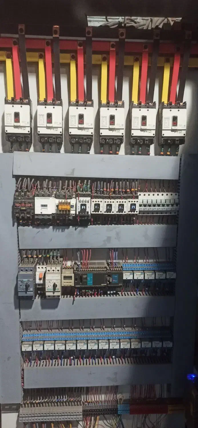 برق صنعتی و ساختمان.ساخت تابلو برق تک فاز و سه فاز|خدمات پیشه و مهارت|تهران, آزادشهر|دیوار