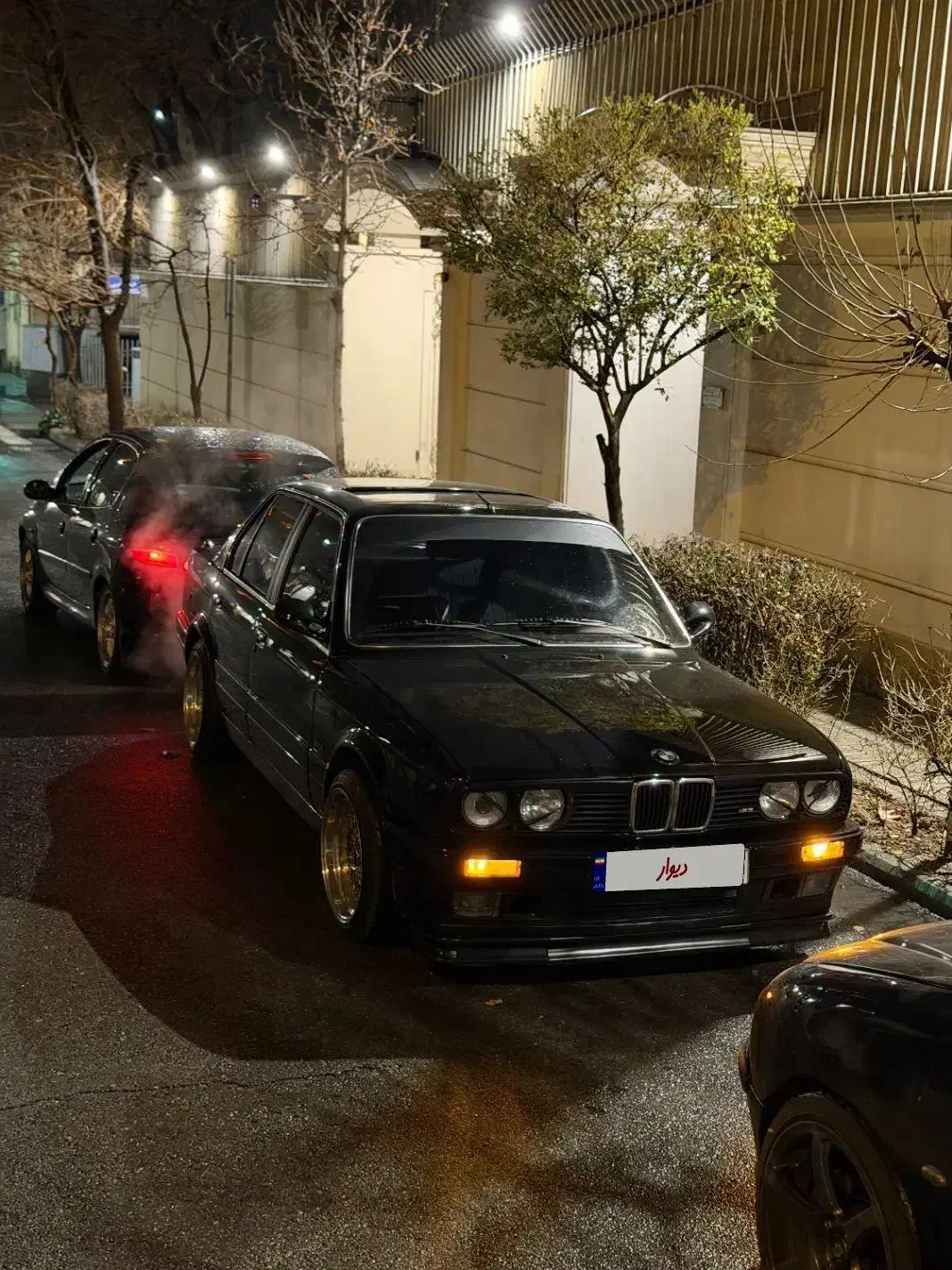 Bmw E30 black|خودرو کلاسیک|تهران, فرمانیه|دیوار