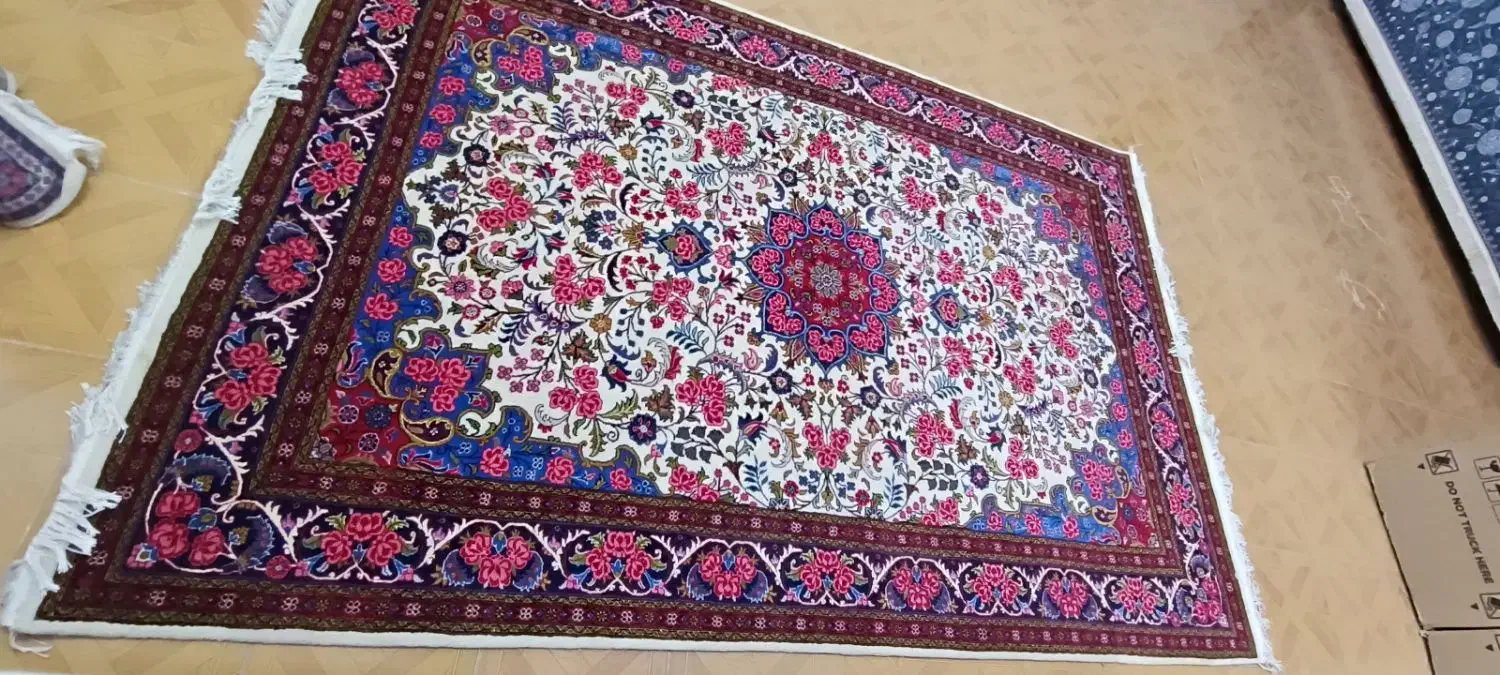 فرش دستبافت ۶ متری ریز بافت گلسرخ نو|فرش|کرمانشاه, |دیوار