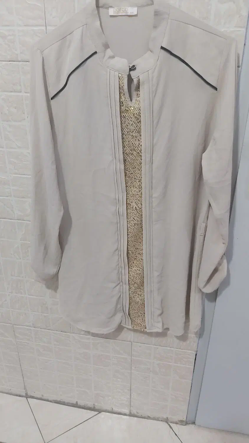 لباس زنانه|لباس|ری, دیلمان|دیوار