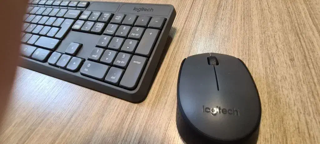 ست کیبورد و ماوس برند لاجیستک با حروف فارسی|قطعات و لوازم جانبی رایانه|پیرانشهر, |دیوار