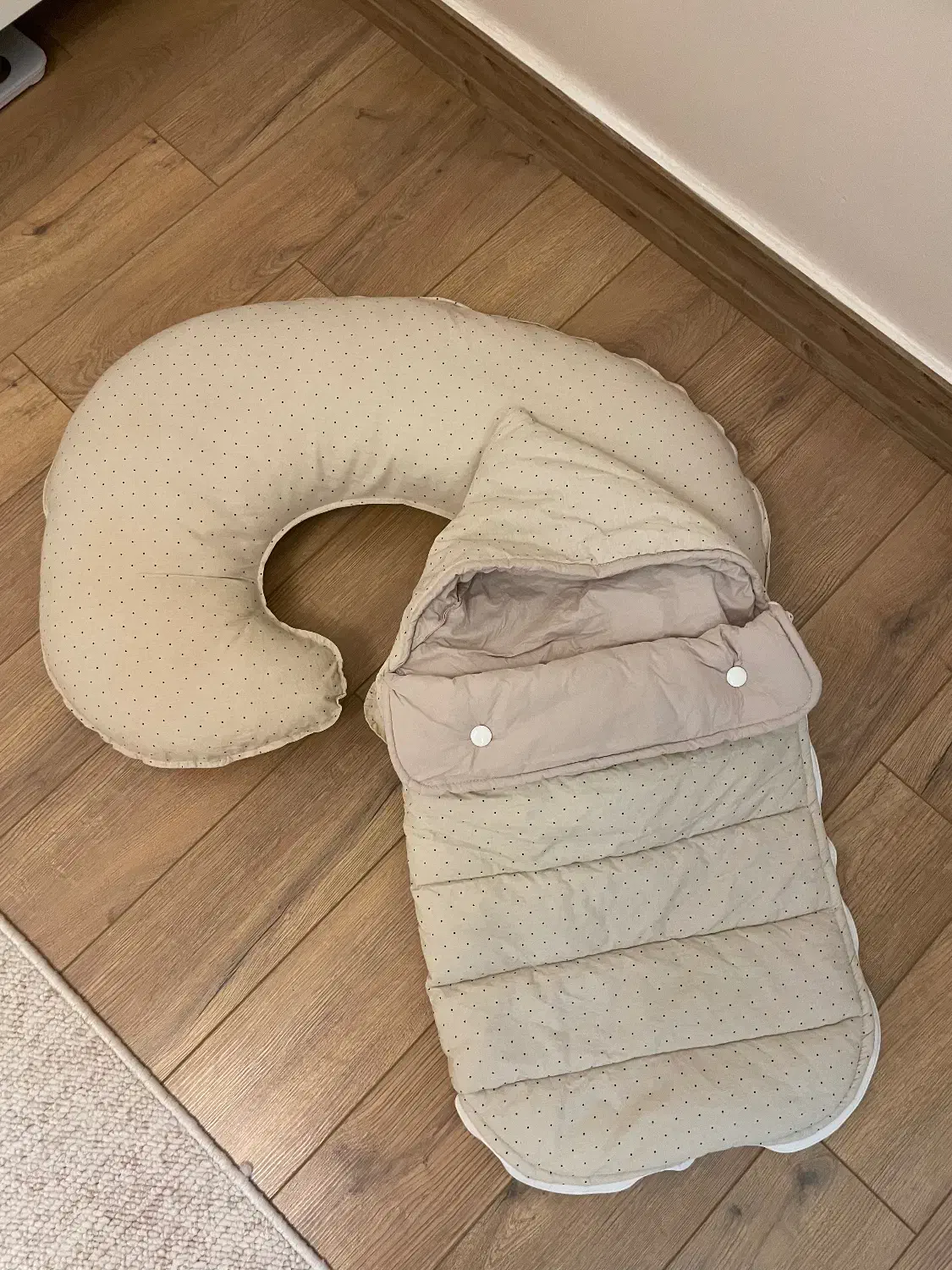 کیسه خواب و بالشت شیر دهی|اسباب و اثاث بچه|نوشهر, |دیوار