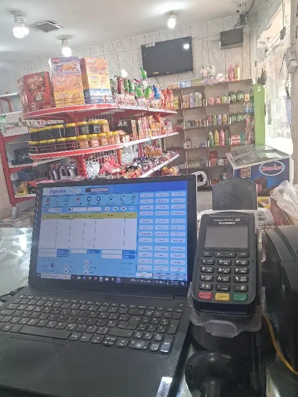 واگذاری فروشگاه مواد غذایی|فروشگاه و مغازه|نجف‌آباد, گلدشت|دیوار