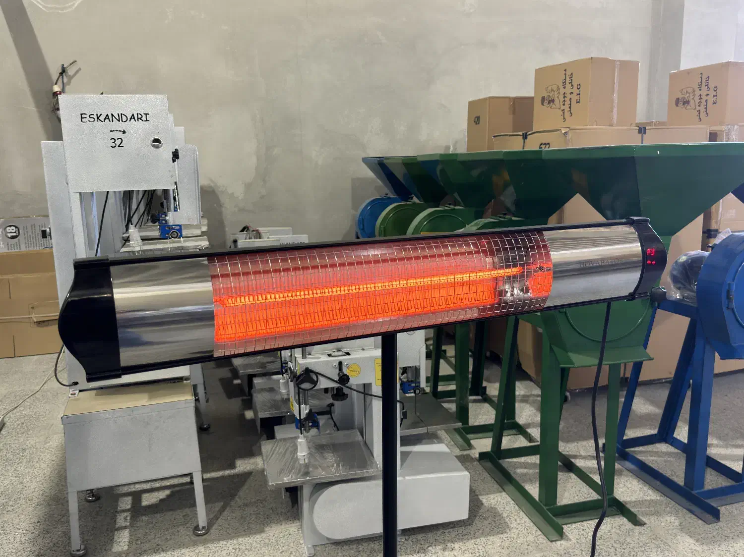 هیتر تابشی بخاری برقی  جوجه کشی|سایر لوازم برقی|تهران, امانیه|دیوار