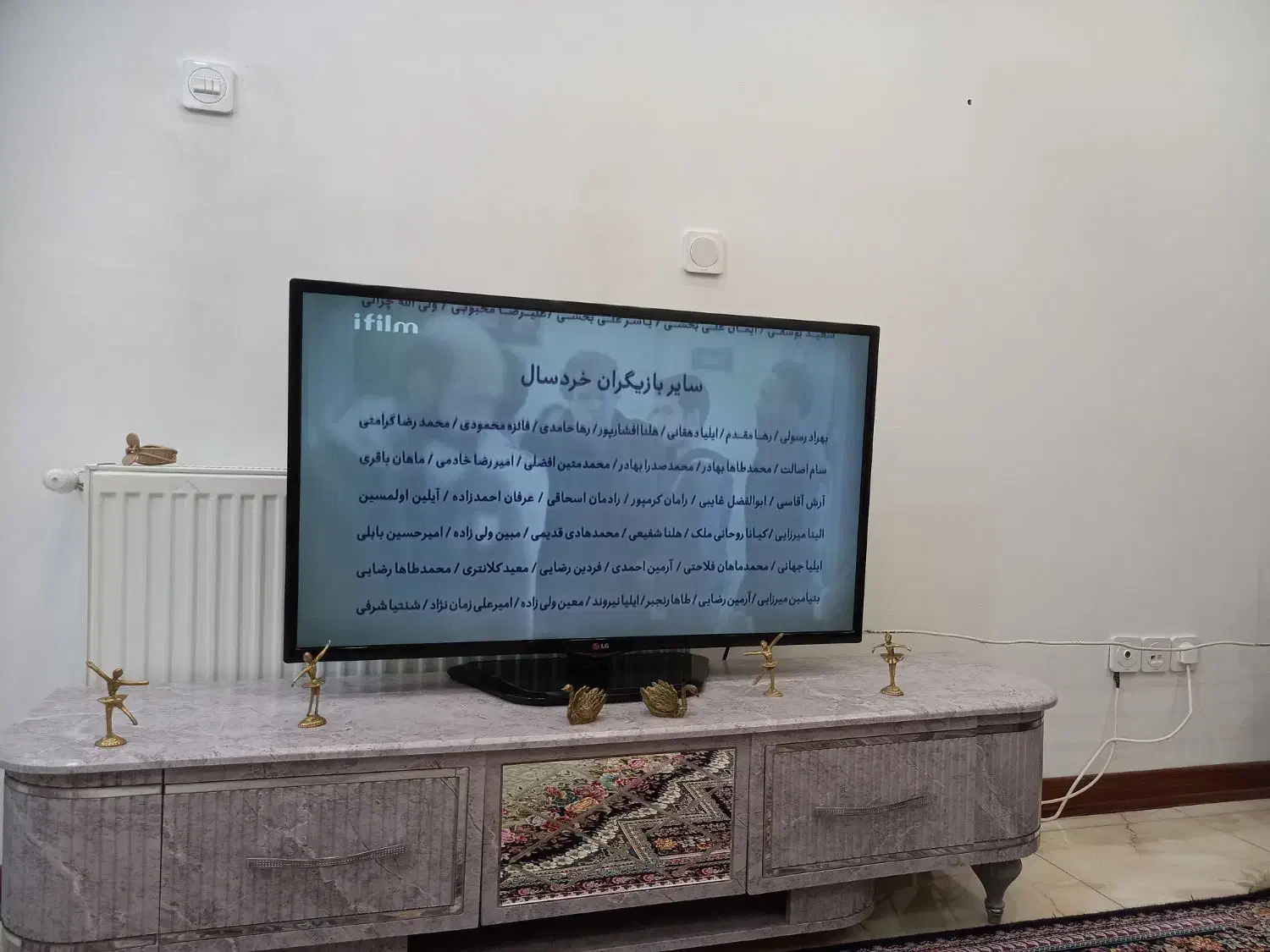 تلویزیون۴۲ اینجLED .LG|تلویزیون و پروژکتور|شهریار, شهریار|دیوار