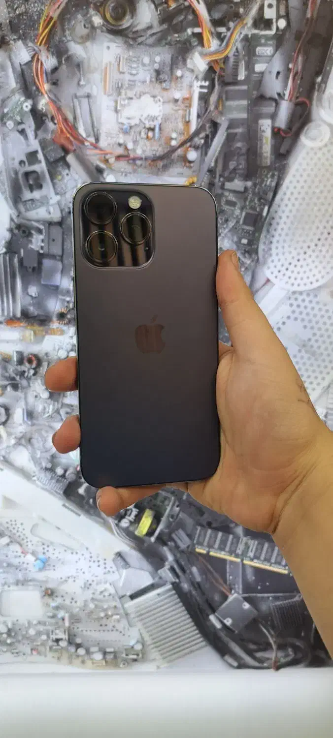 ایفون ۱۴ پرومکس ۲۵۶بنفش با ریجستری درحد|موبایل|اصفهان, مفتح|دیوار