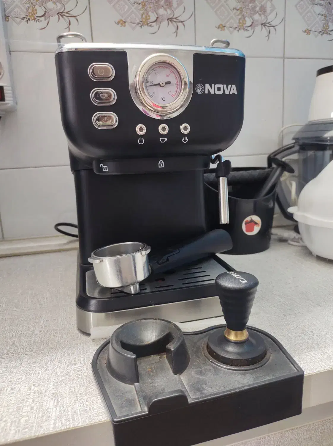 اسپرسو ساز نوا سه چهرار بار استفاده شده|سماور، چای‌ساز، قهوه‌ساز|شهریار, کهنز|دیوار