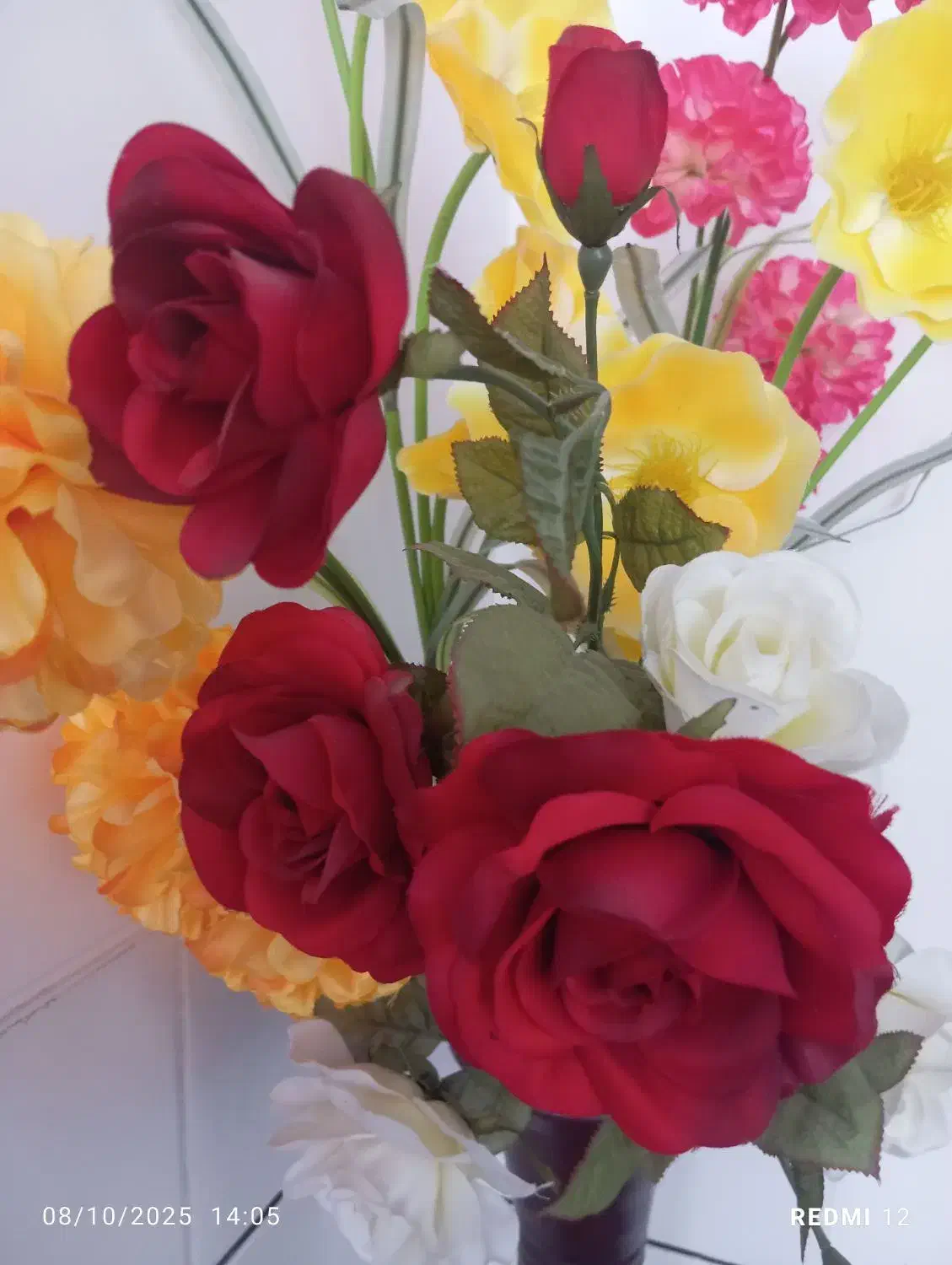 گل با گلدان|گل مصنوعی|بافق, |دیوار