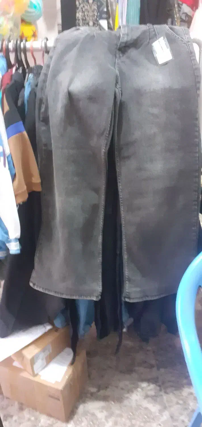 شلوار|لباس|باغ ملک, |دیوار