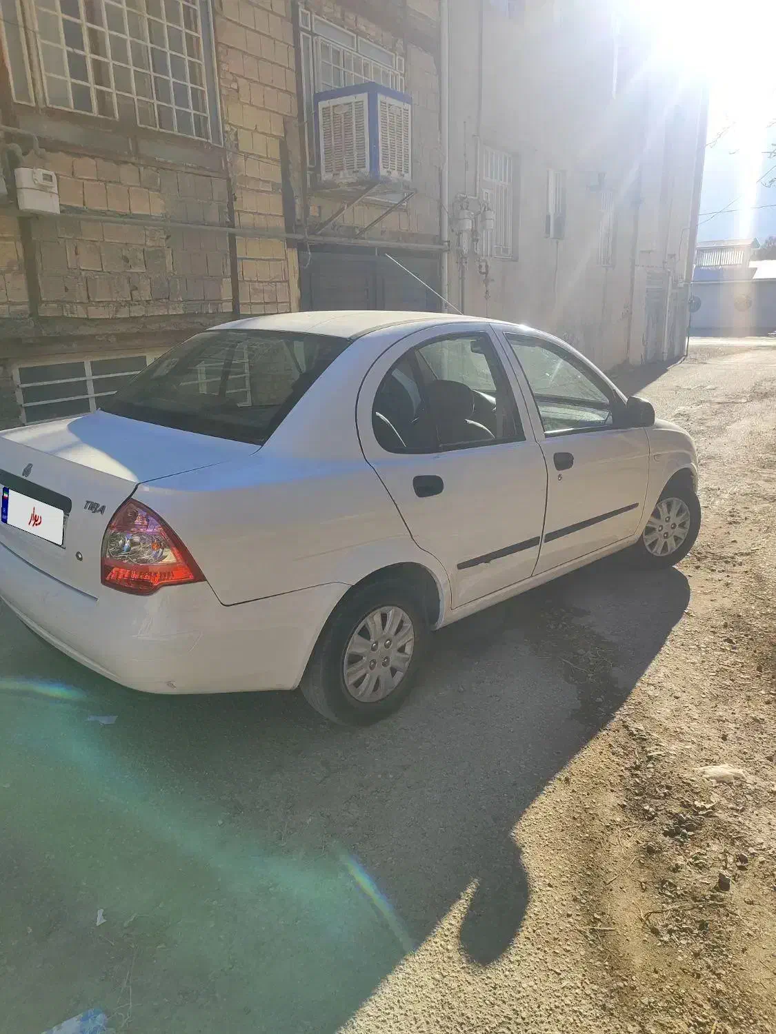 تیبا ۱ ۹۸|خودرو سواری و وانت|خرم‌آباد, |دیوار