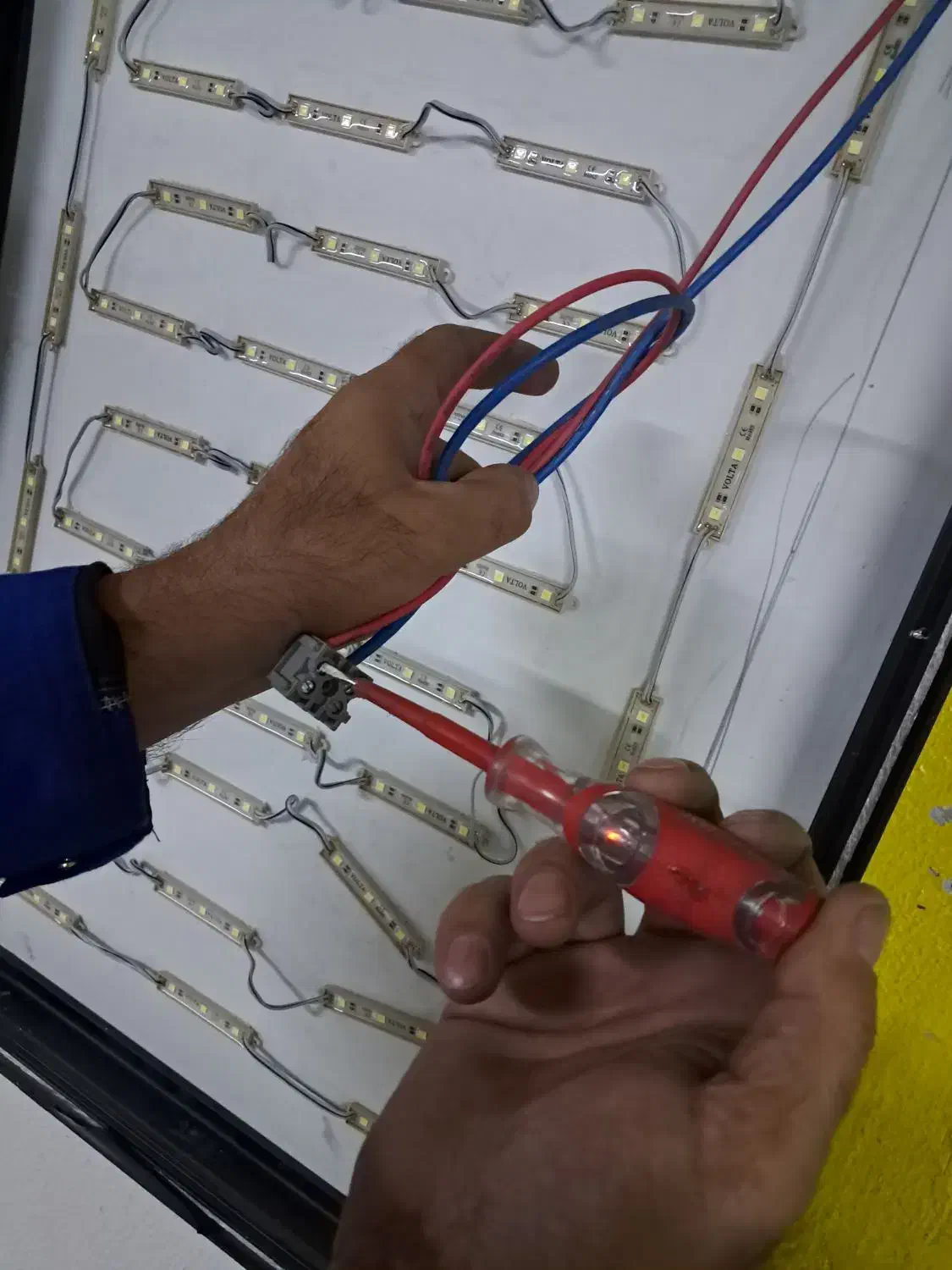 برقکار.منصف.مهندس برق.رفع قطعی برق.رفع اتصالی برق|خدمات پیشه و مهارت|فردیس, نیروگاه برق|دیوار