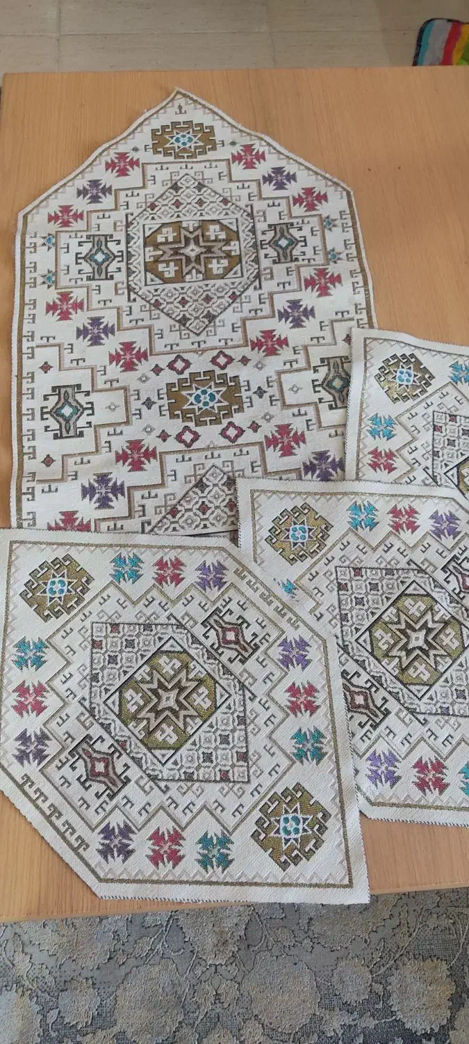 رومیزی وکوسن|حراج|جم, |دیوار