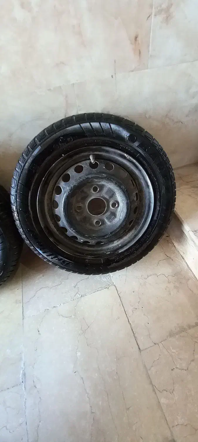 لاستیک پیکان ۱۷۵.۷۰.۱۳ لاستیک پراید ۱۶۵.۶۵.۱۳|قطعات یدکی و لوازم جانبی|رباطکریم, رباطکریم|دیوار