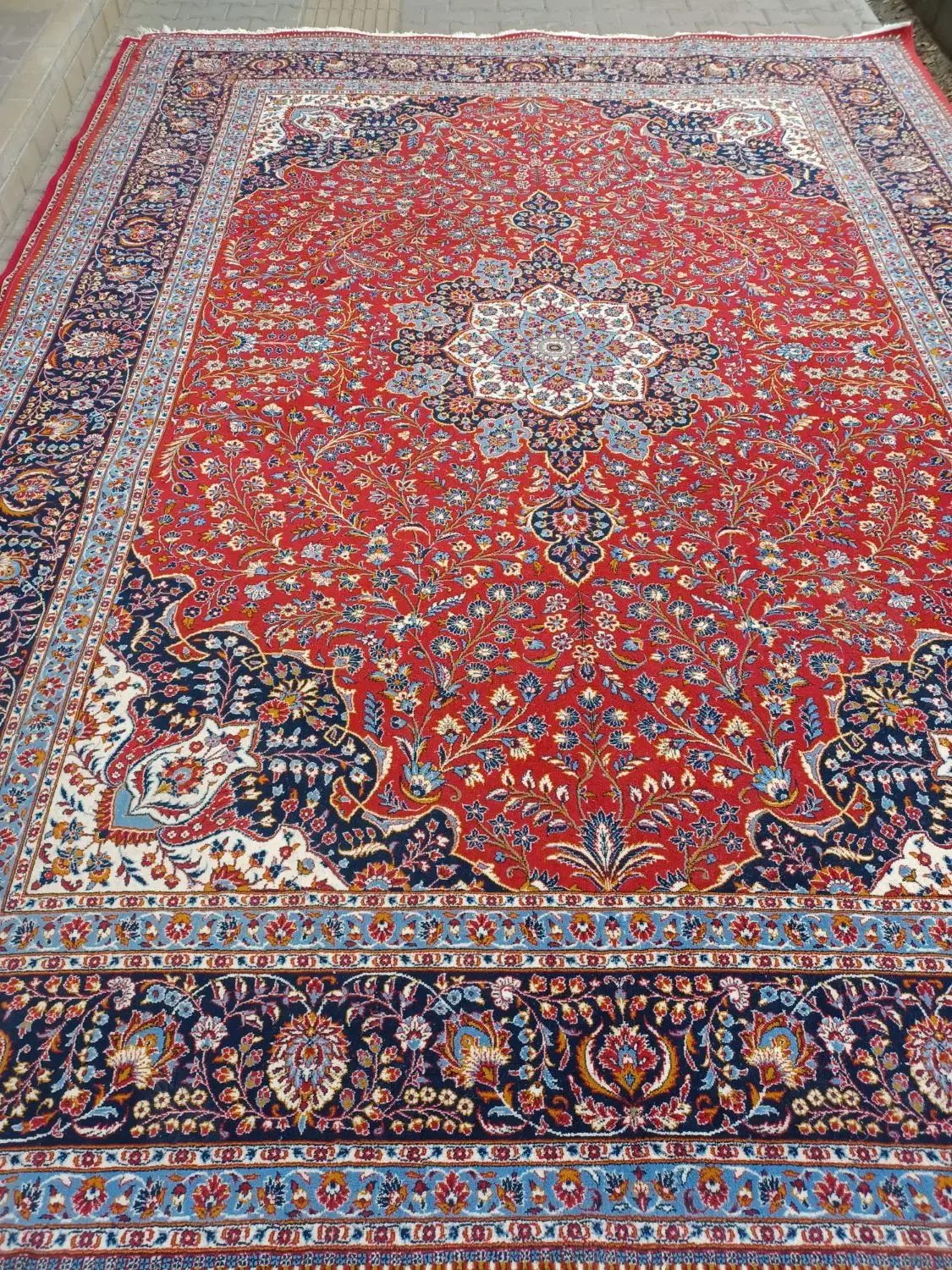 فرش دوازده متری|فرش|اردبیل, |دیوار