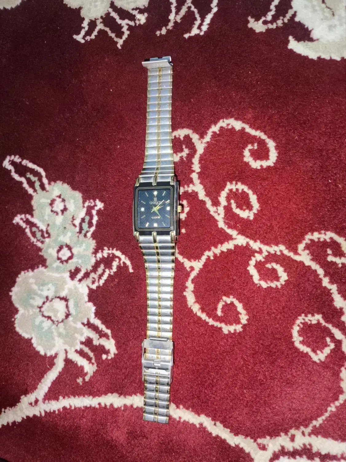 ساعت سوییستر|ساعت|فیروزآباد (فارس), |دیوار