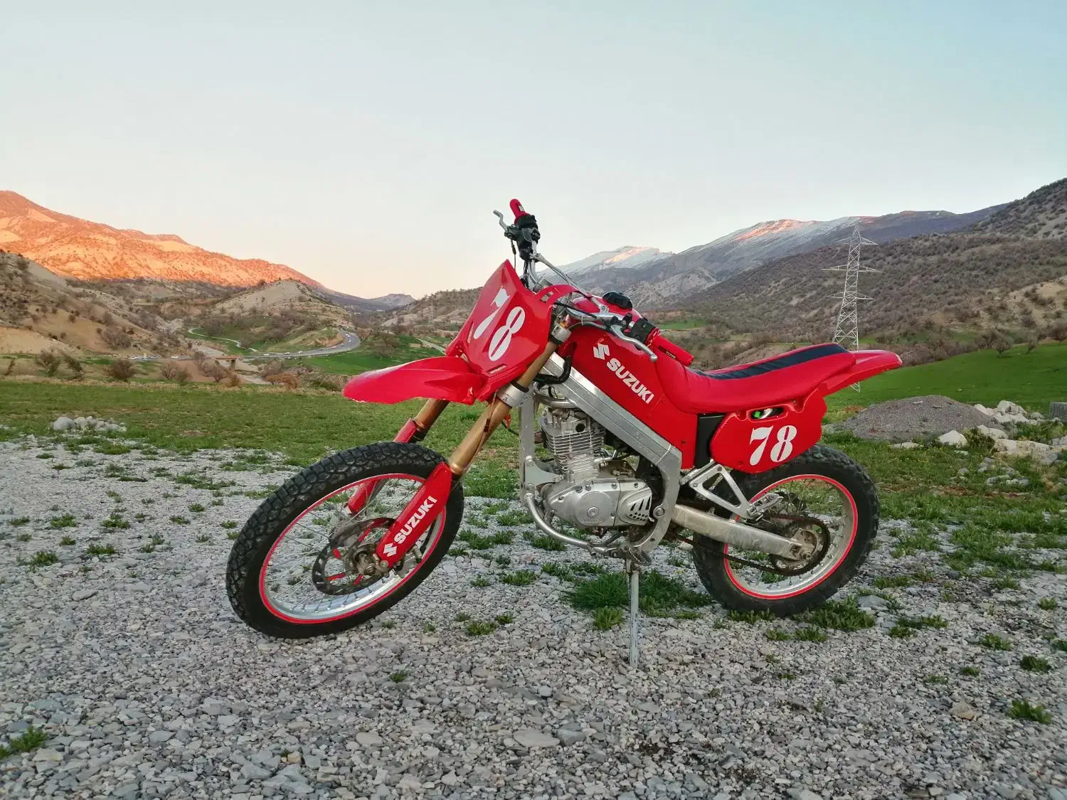 ترایل امیکو ۱۸۶|موتورسیکلت|سیوان, |دیوار