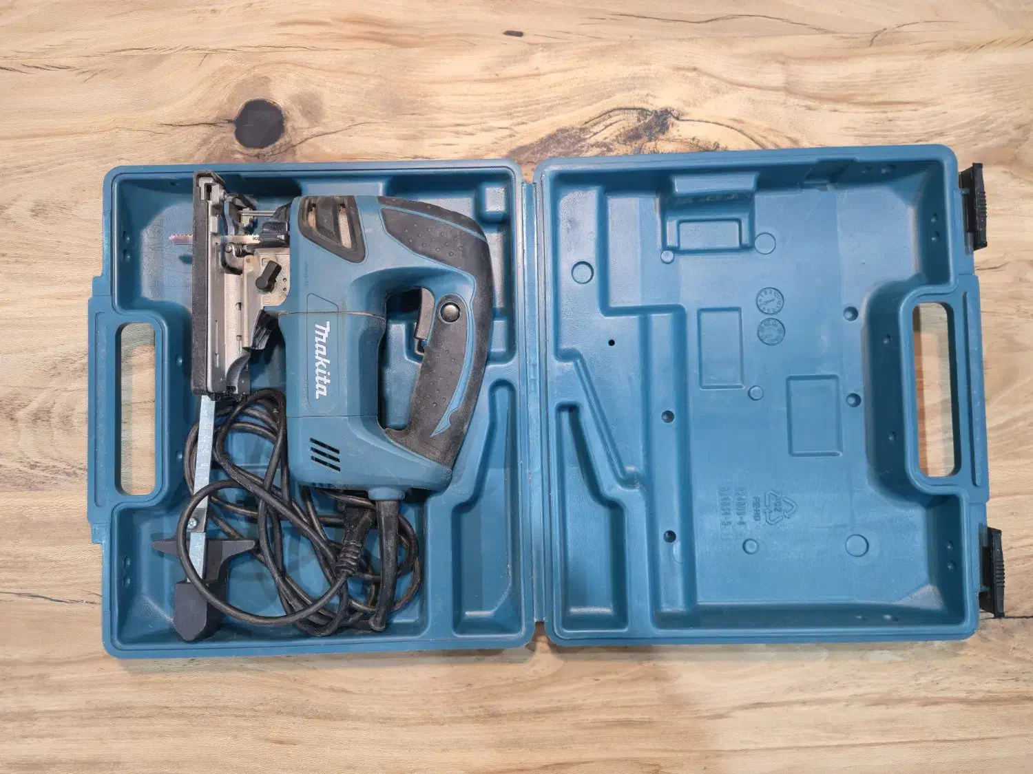 اره چکشی-سنباده لرزان-گیره نجاری-تنگ دستی|ابزارآلات|فردیس, فردیس|دیوار