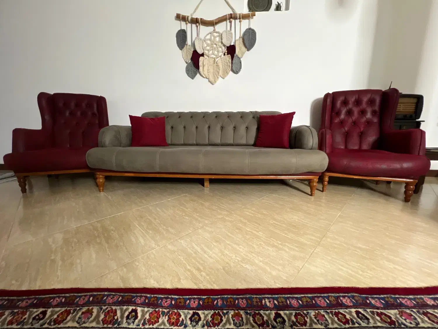 مبلمان هشت نفره به همراه میز وسط و دو عدد عسلی|مبلمان خانگی و میز عسلی|نوشهر, |دیوار