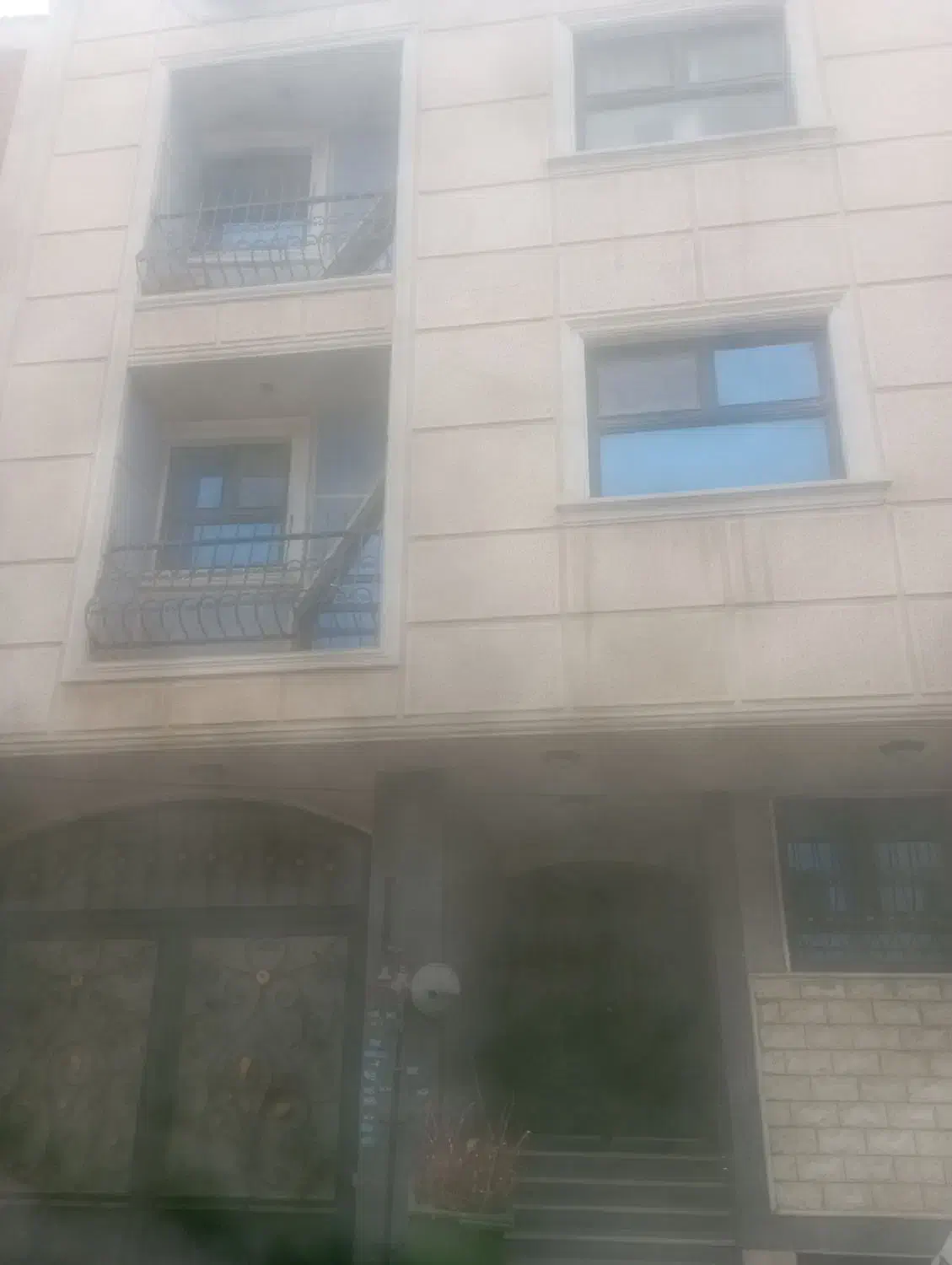 آپراتمان رهن و اجاره|اجارهٔ آپارتمان|شیراز, قدوسی شرقی|دیوار