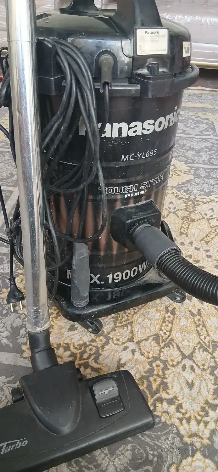 جارو برقی پاناسونیک ۱۹۰۰w|جاروبرقی، جارو شارژی، بخارشو|مشهد, کوشش|دیوار