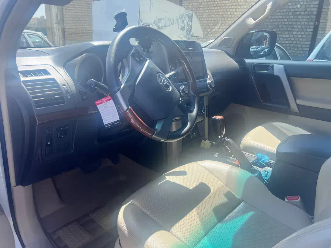 پرادو۲۰۱۲ افرود ۶ سیلندر|خودرو سواری و وانت|مشهد, راهنمایی|دیوار