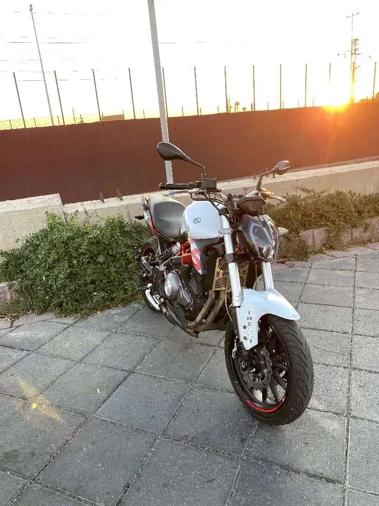 بنلی 300|موتورسیکلت|نظرآباد, شهرک سید جمال الدین|دیوار