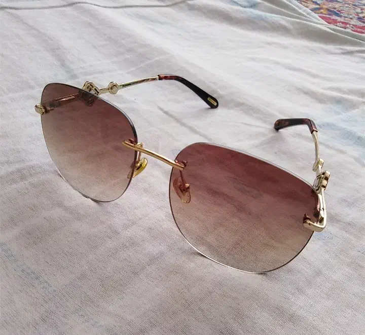 عینک آفتابی زنانه شوپارد|زیورآلات و اکسسوری|مشهد, ابوذر|دیوار