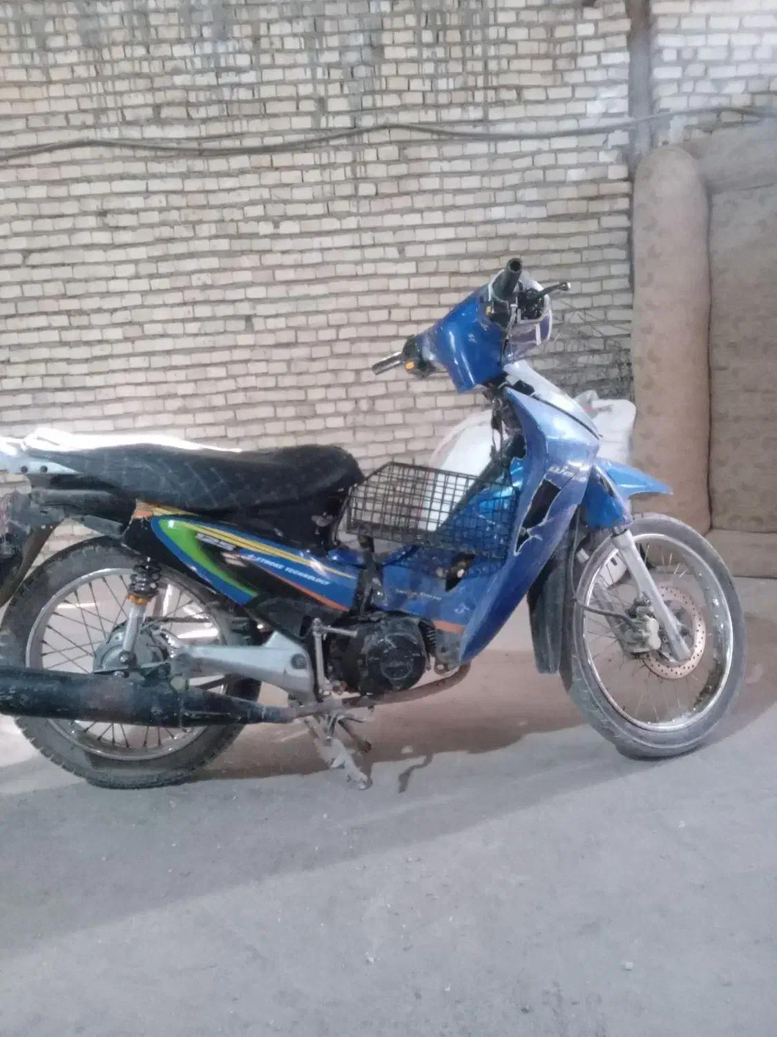 موتور لاکی|موتورسیکلت|اهواز, سیاحی(سه راه خرمشهر)|دیوار