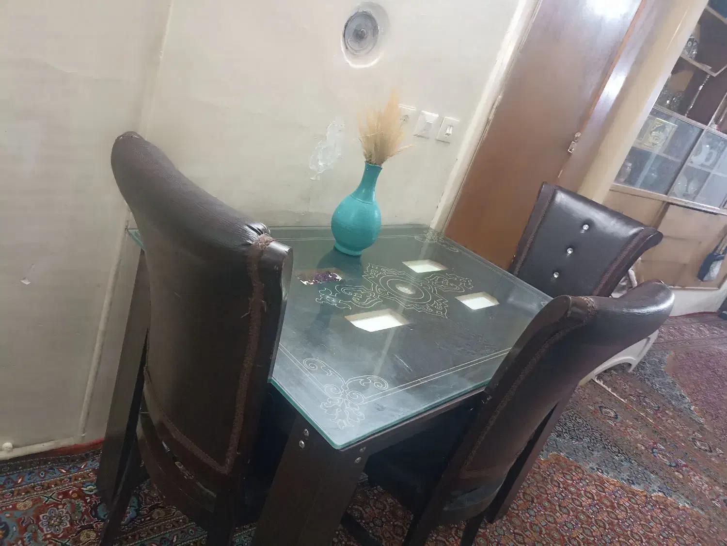 میز غذاخوری|میز و صندلی غذاخوری|زنجان, |دیوار