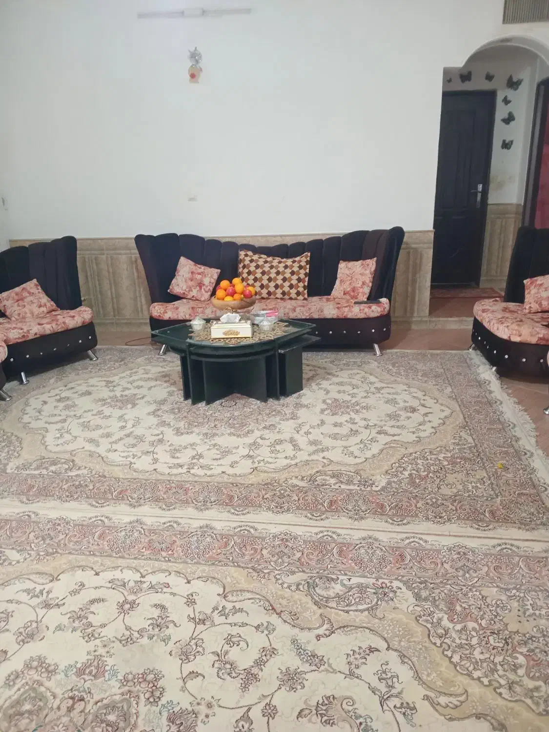 مبل نه نفره|مبلمان خانگی و میز عسلی|نیشابور, رحمت آباد|دیوار