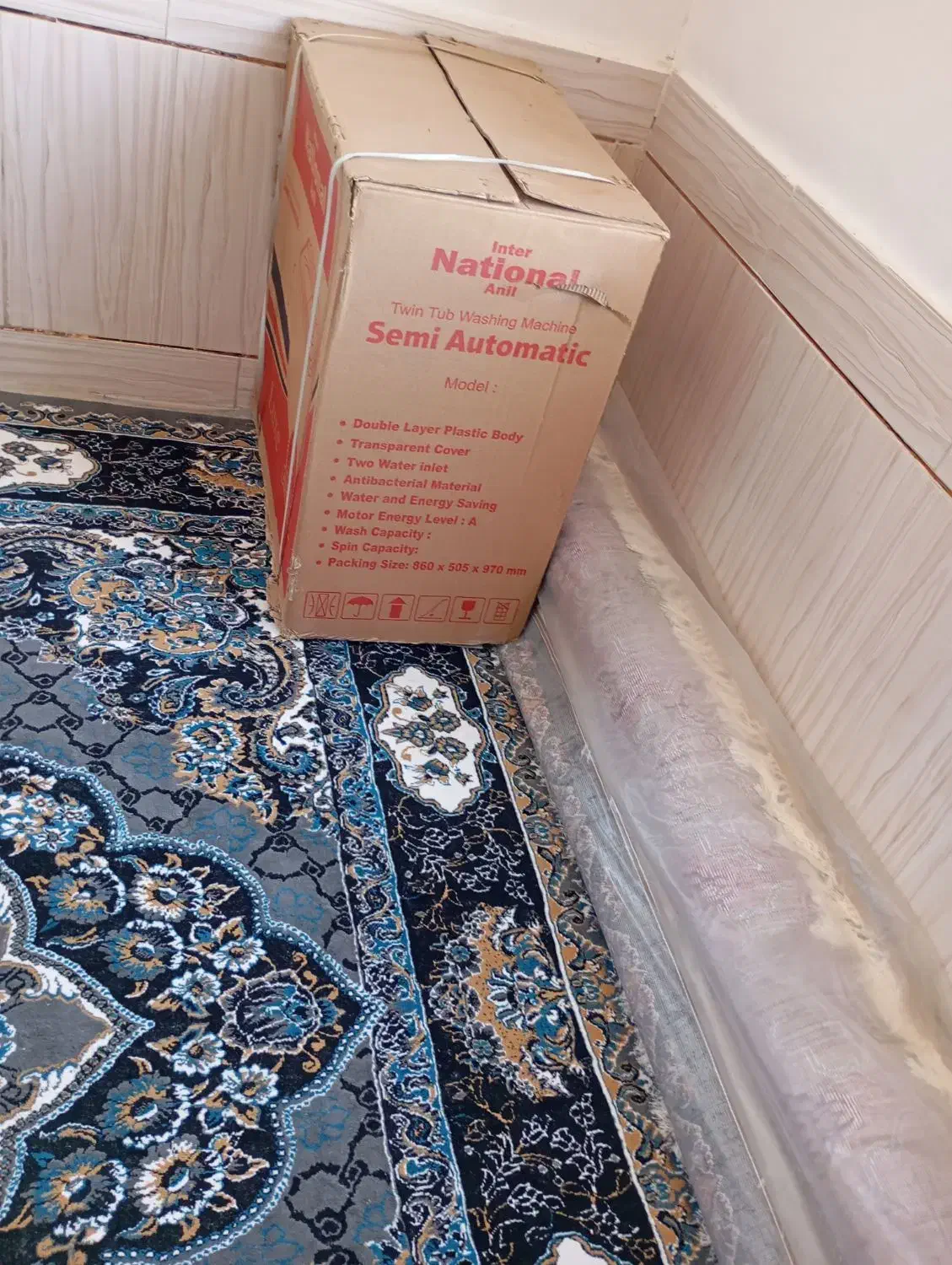 لباسشویی قالی|ماشین لباسشویی و خشک‌کن لباس|گرمه, |دیوار