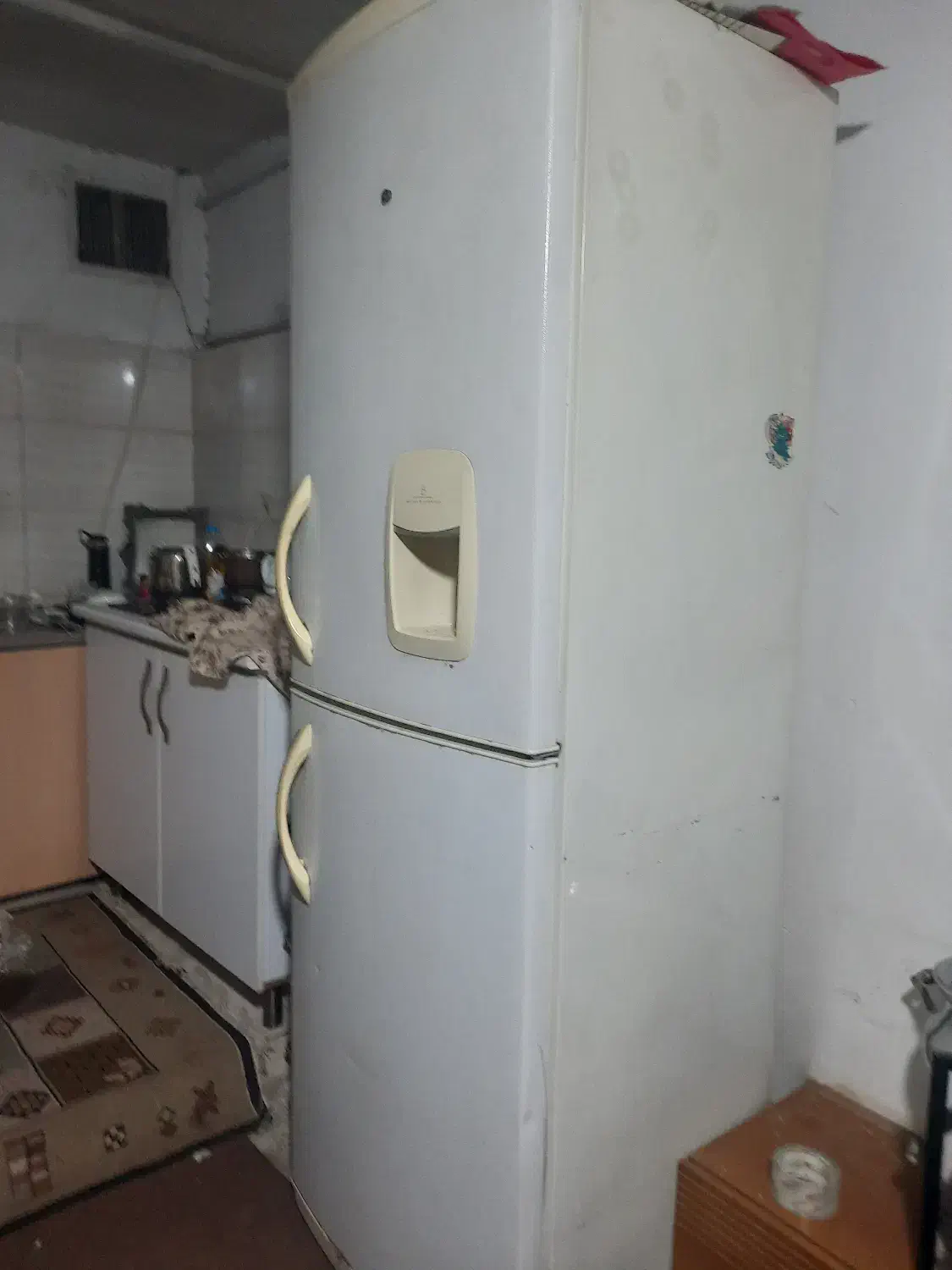 یخچال دو درب الکترواستیل.فنی سالم خد وخش جزئی|یخچال و فریزر|تهران, شهرک فردوس (حسینی)|دیوار