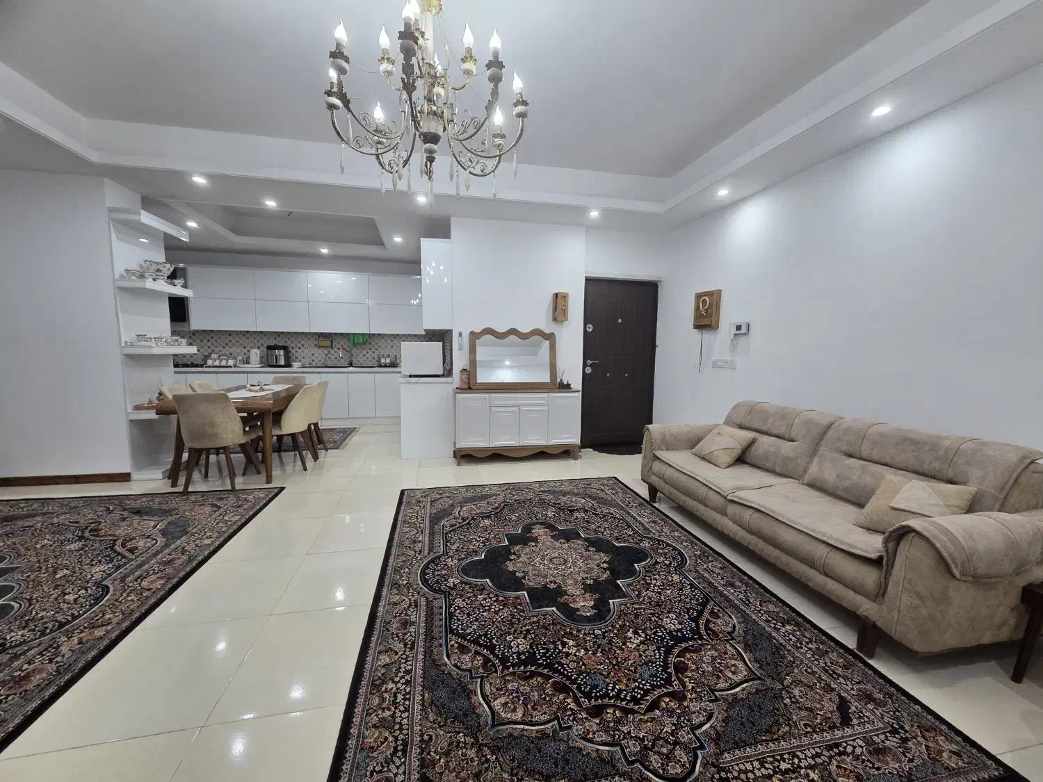 90متری/دوخواب/بهترین لوکیشن/فول امکانات/کهریزک|فروش آپارتمان|کهریزک, |دیوار