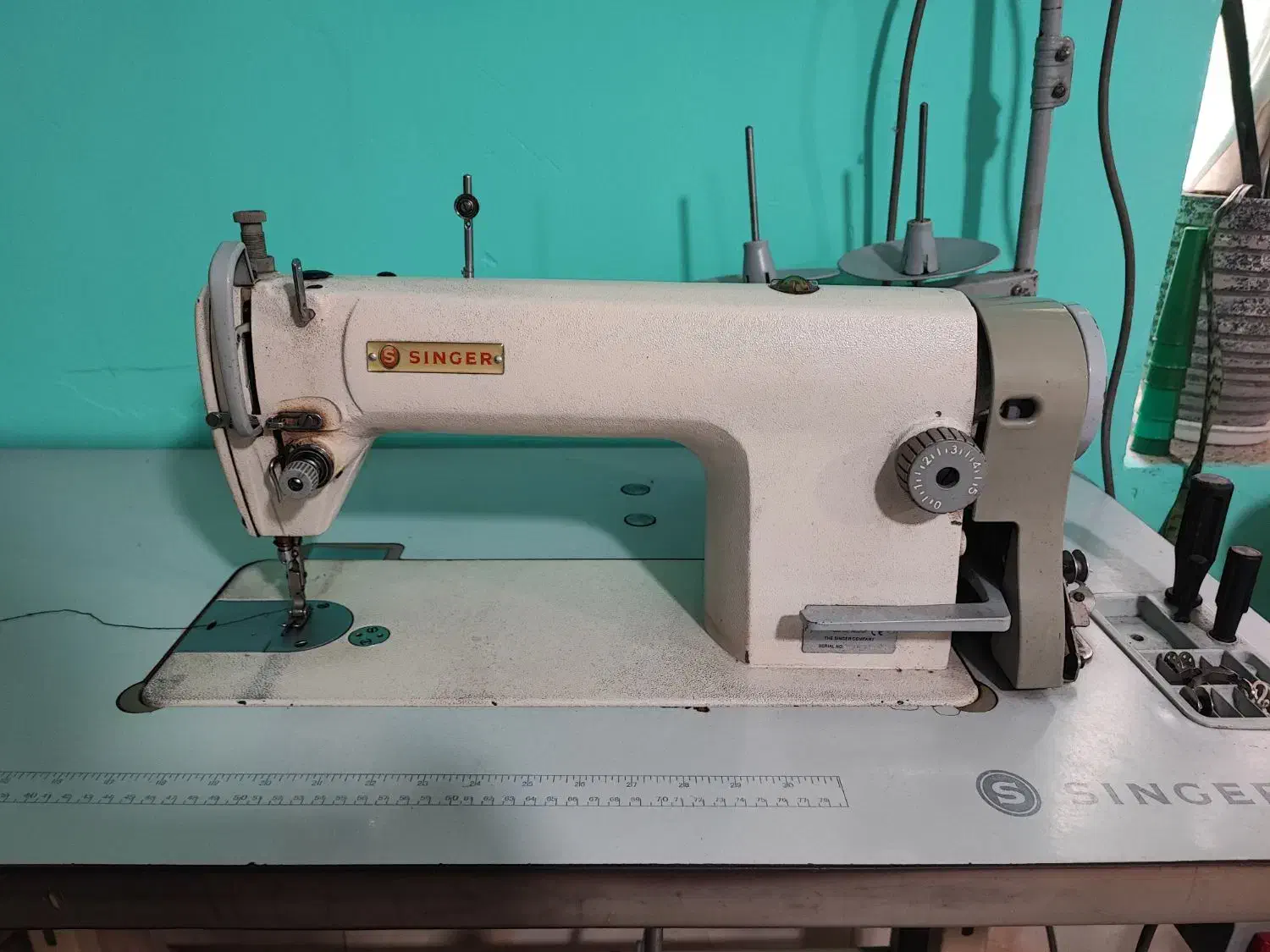 چرخ خیاطی صنعتی singer|چرخ خیاطی و ریسندگی|فومن, |دیوار
