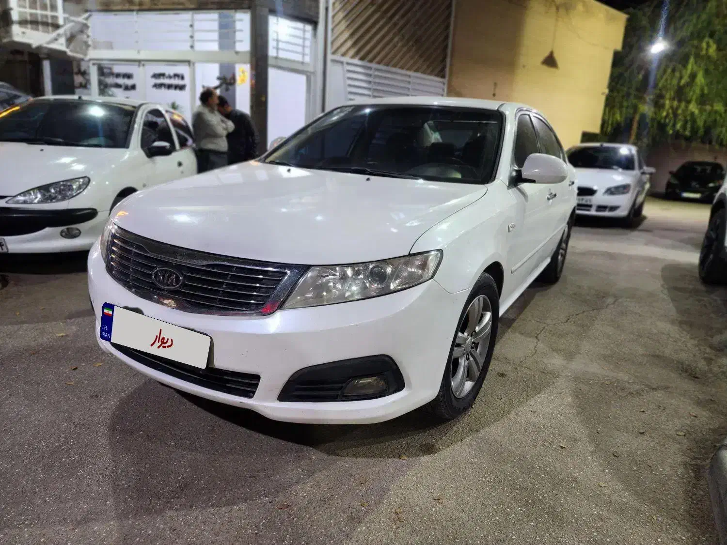خودرو کیا اپتیما 6 سیلندر سال  ۲۰۱۰|خودرو سواری و وانت|اصفهان, کوجان|دیوار