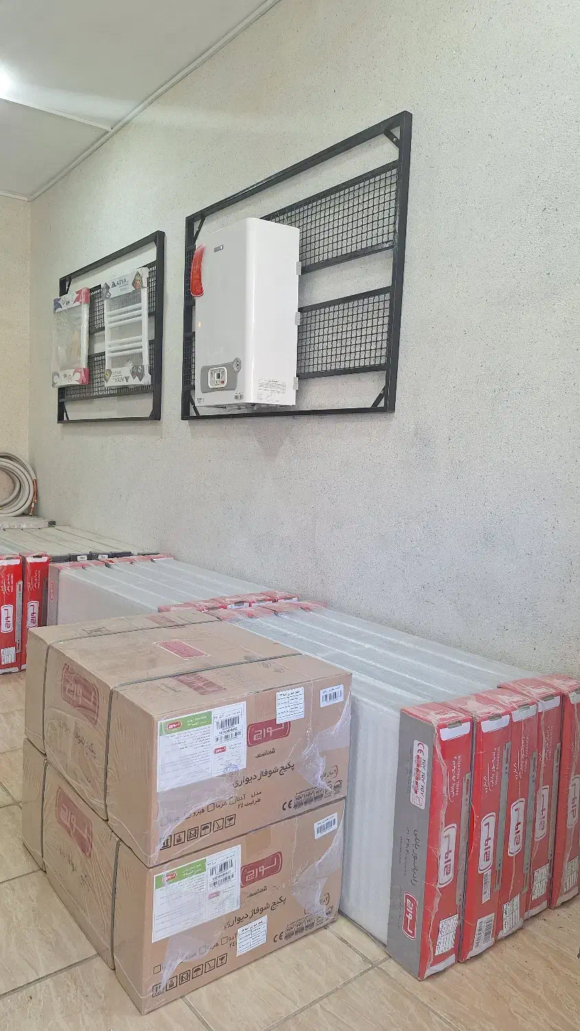 فروش ویژه انواع پکیج دیواری لورچ|آبگرمکن، پکیج، شوفاژ|شهرکرد, |دیوار