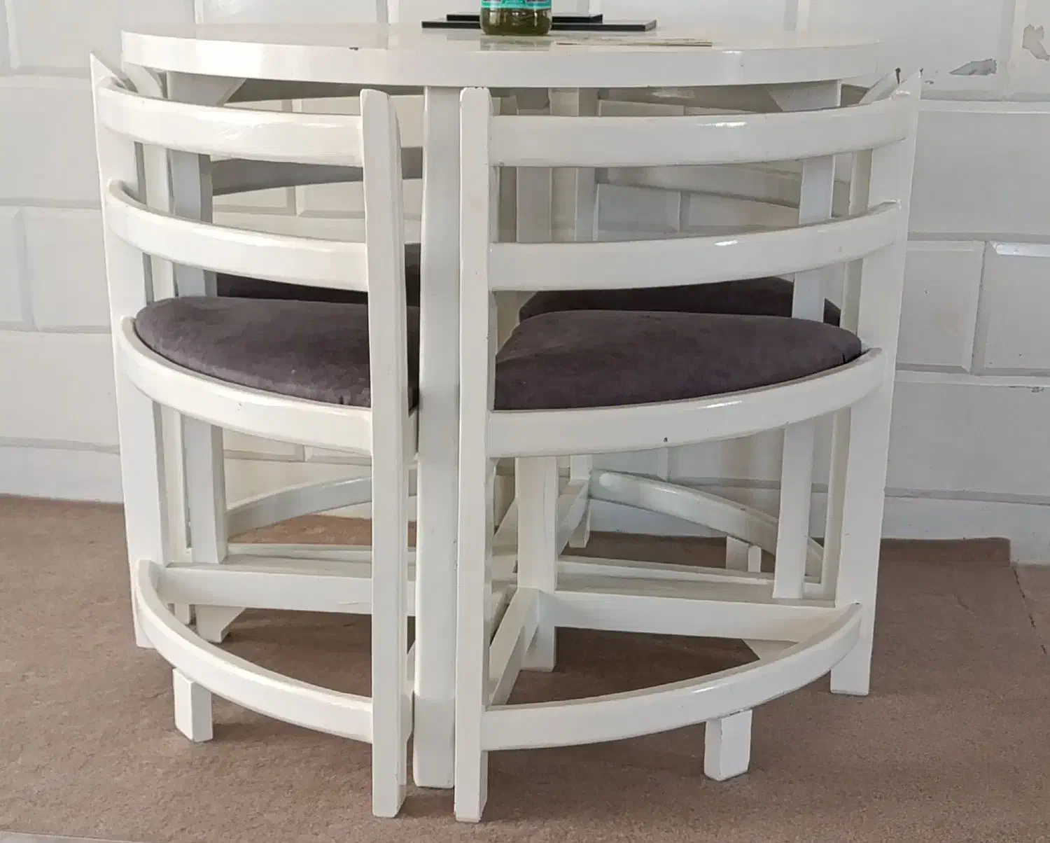 میز ناهارخوری کم جا،ویترین و جاکفشی|میز و صندلی غذاخوری|خمینیشهر, |دیوار