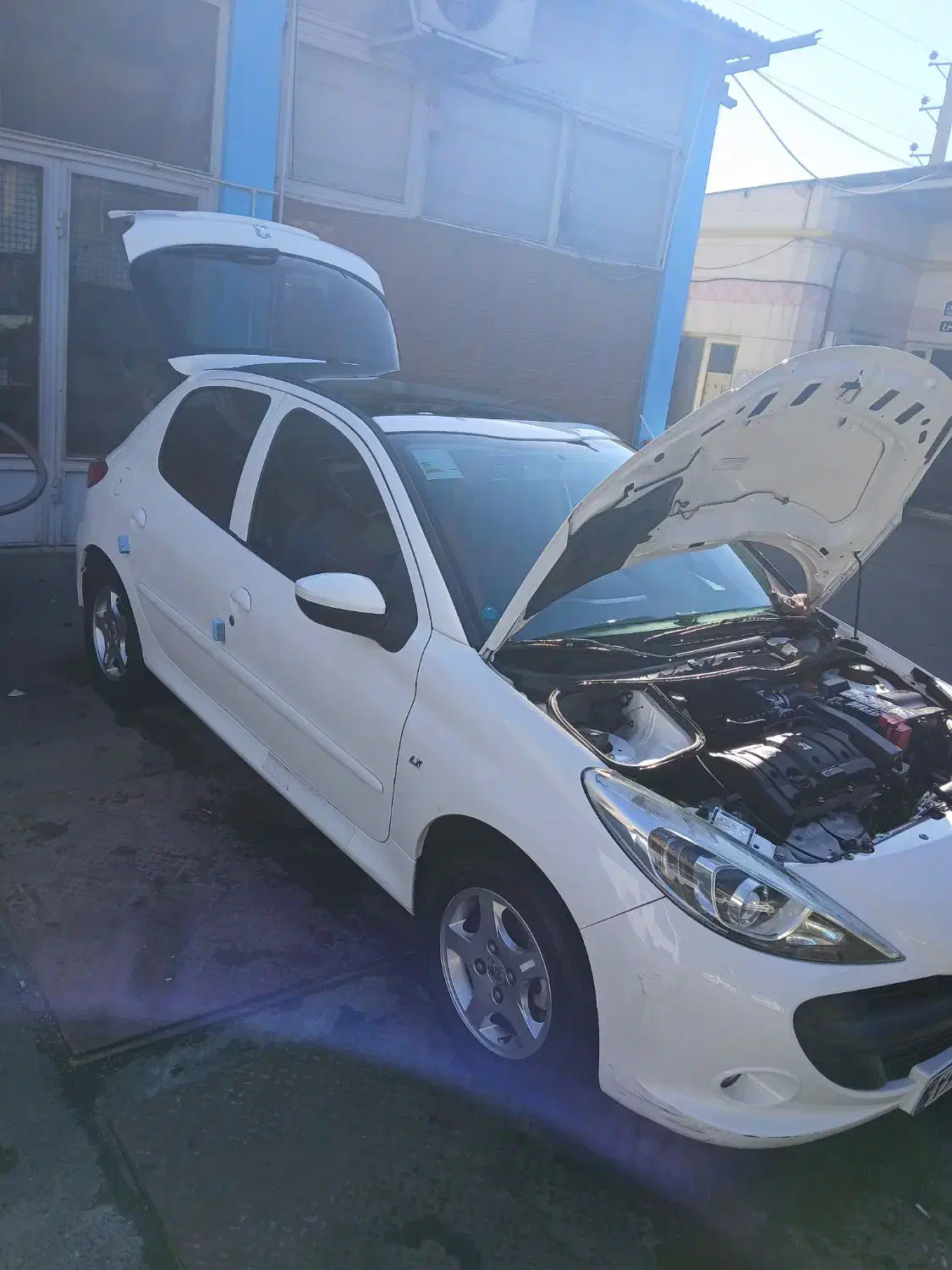 207پانا|خودرو سواری و وانت|اندیشه, اندیشه فاز ۵|دیوار