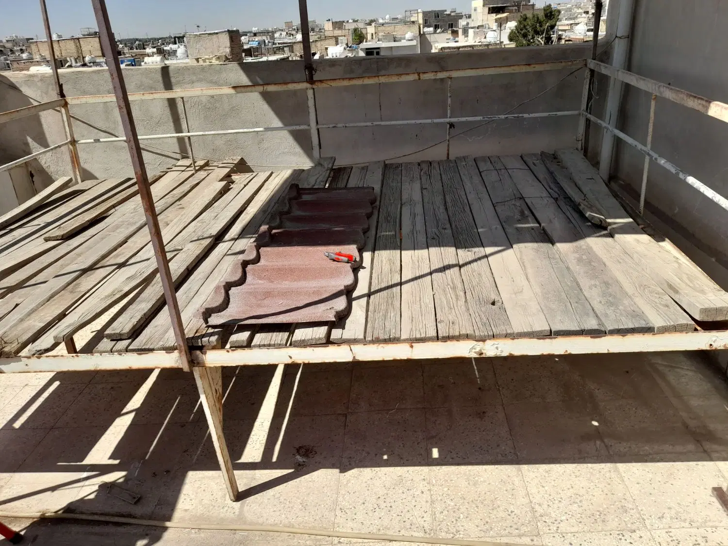 تخت|تخت و سرویس خواب|بهارستان, |دیوار