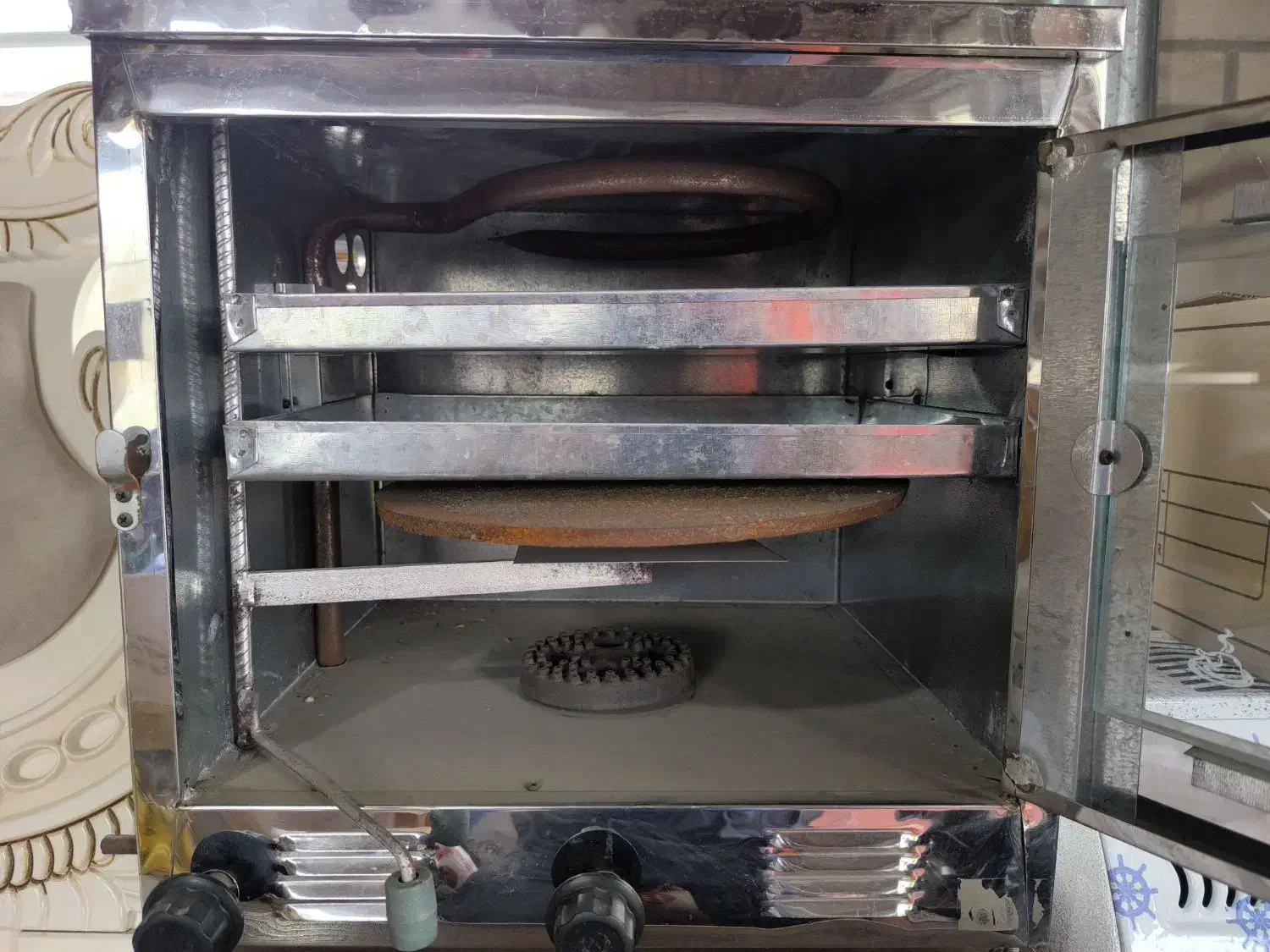 تنور گازی سرآشپز|اجاق گاز و لوازم برقی پخت‌وپز|رضوانشهر, |دیوار