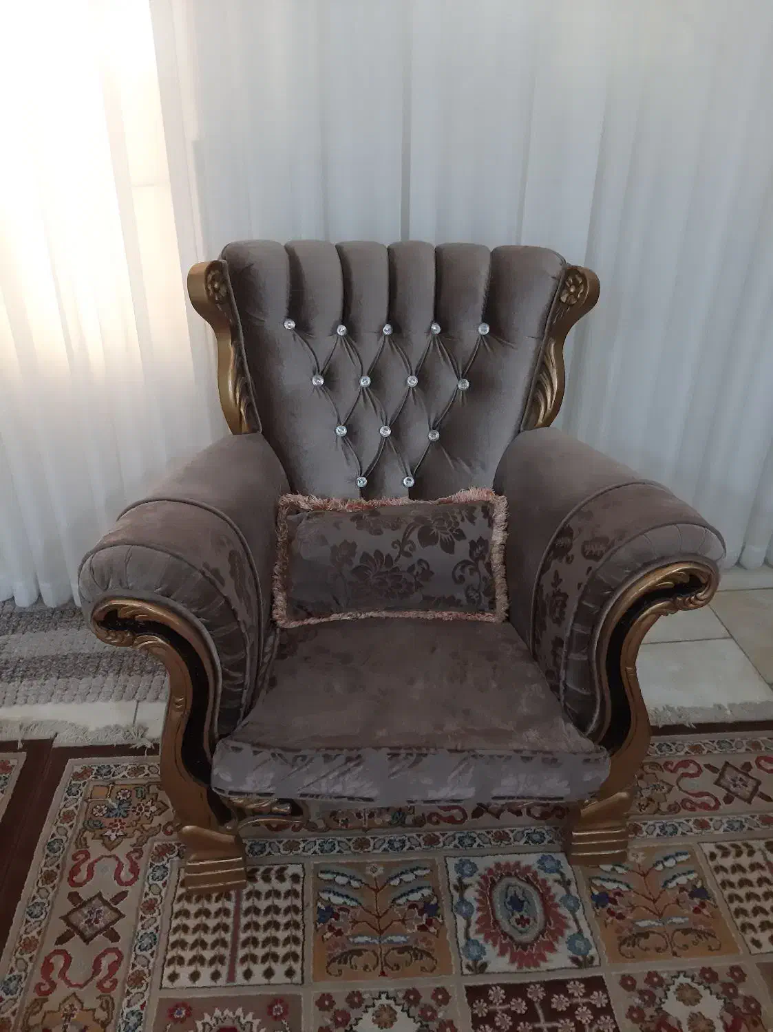 مبل طرح سلطنتی|مبلمان خانگی و میز عسلی|میناب, |دیوار