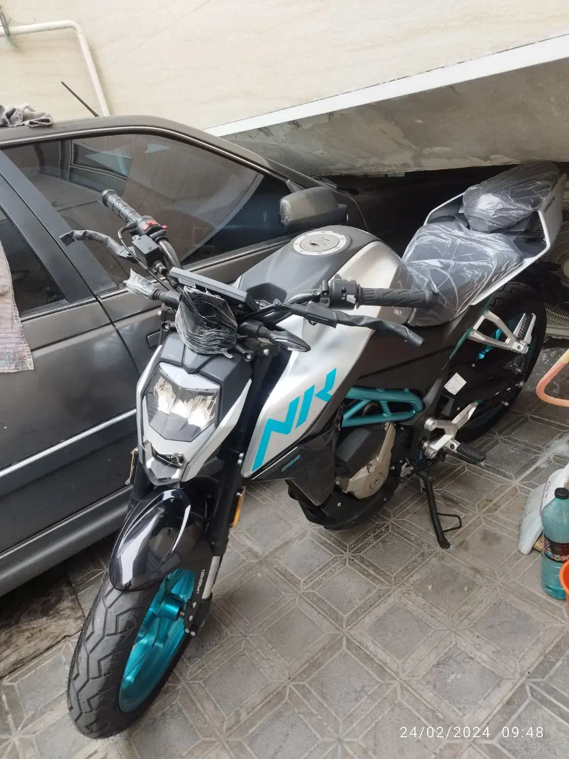 cf250در حد|موتورسیکلت|قم, دروازه چوبی|دیوار