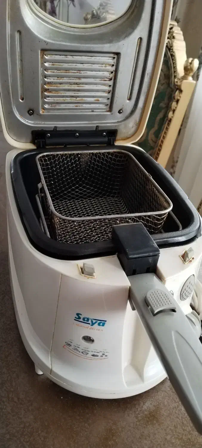 سرخ کن سایا|اجاق گاز و لوازم برقی پختوپز|رشت, استقامت ۱|دیوار