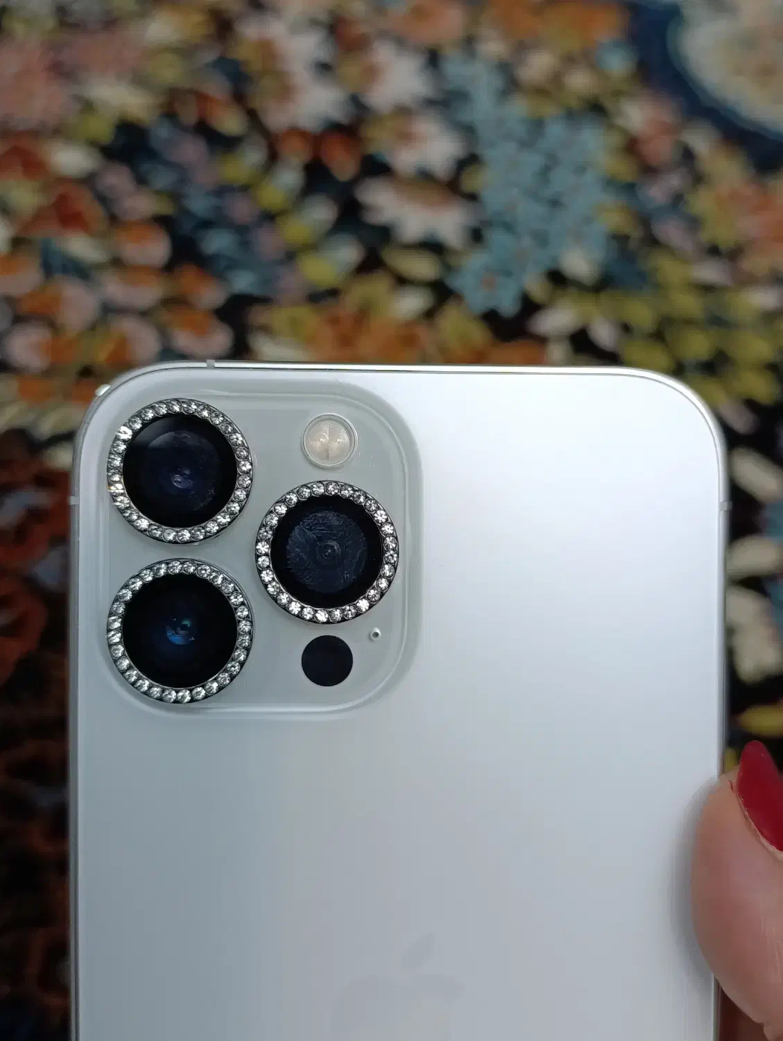 موبایل|موبایل|ساری, |دیوار