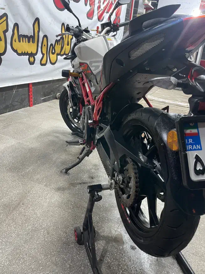 موتور بنلی ۲۵۰ تک شرایط هم داده می‌شود|موتورسیکلت|رشت, آب آسیاب|دیوار
